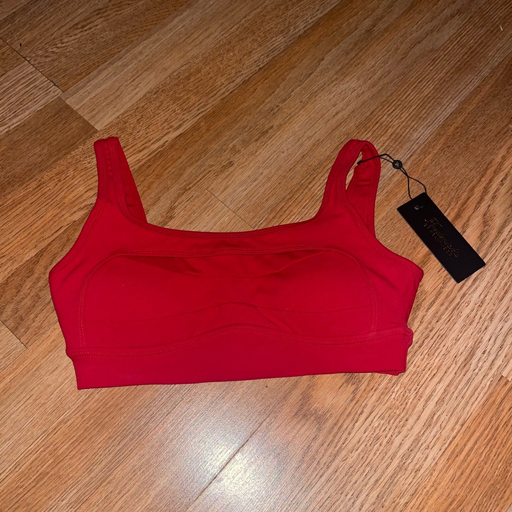 Frederick's of Hollywood Bold Red Activewear - Picture 6 of 9